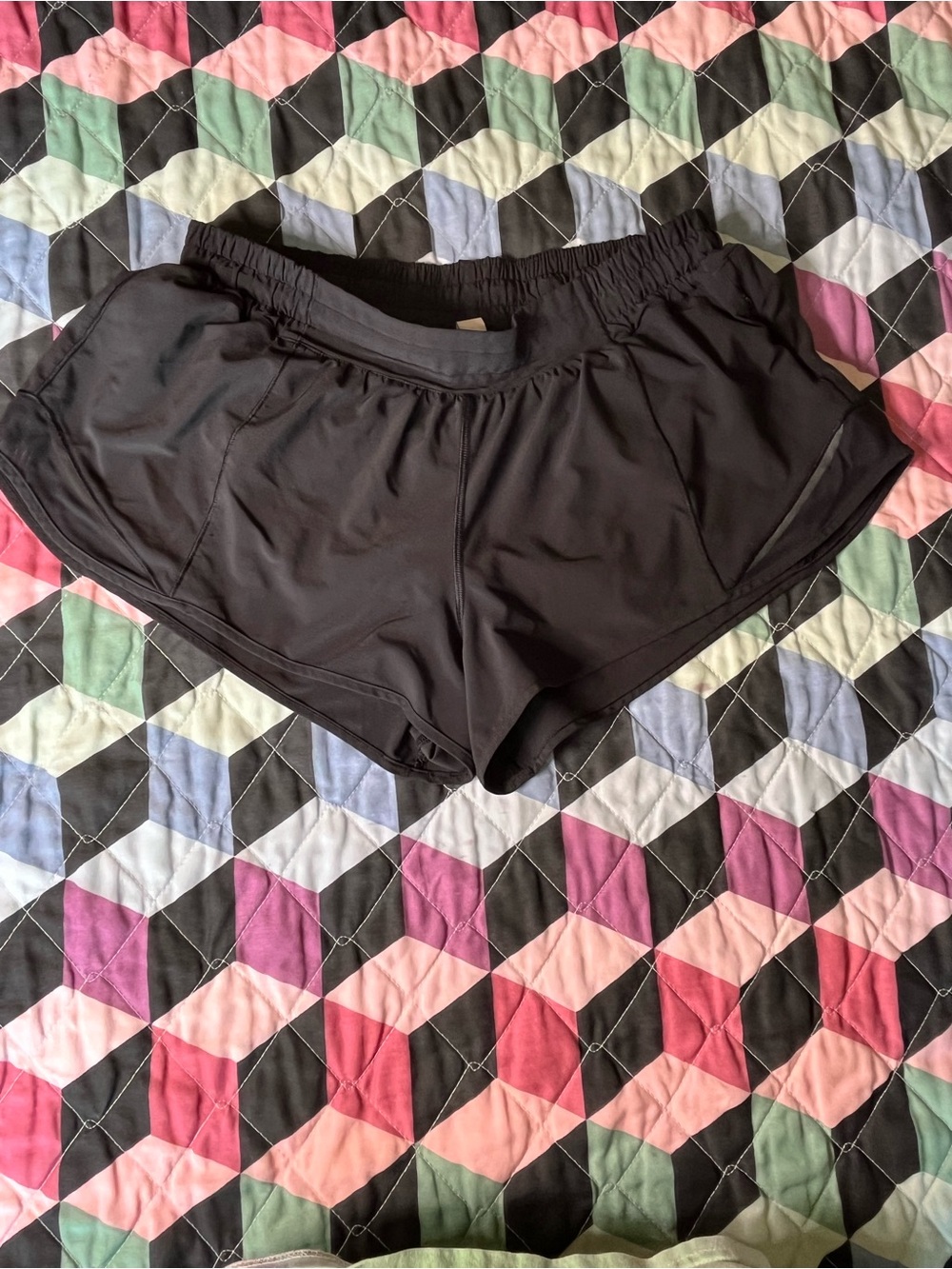 Lululemon Women’s Black Athletic Shorts - Lightweight Activewear-12 Reg